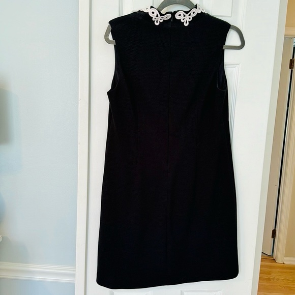 Petite Lace-Trim Shift Dress - Picture 10 of 11